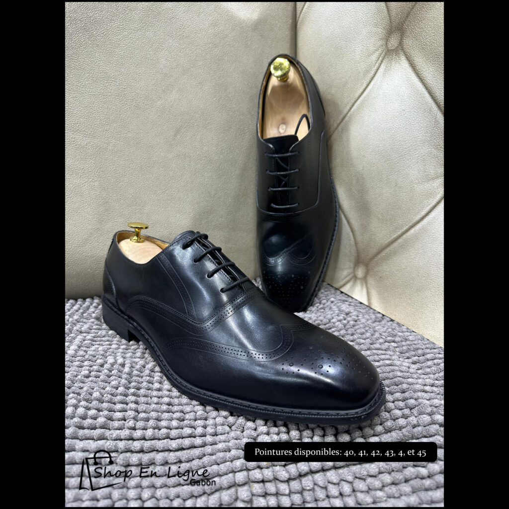 Chaussure richelieu en cuir noir